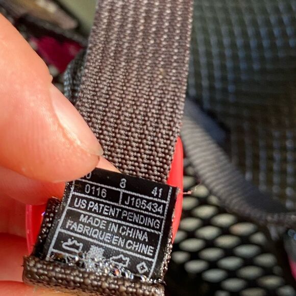 Chaco Z2 Strappy Sandals black floral outdoor waterproof hiking Shoes woman’s 10 - Picture 7 of 8